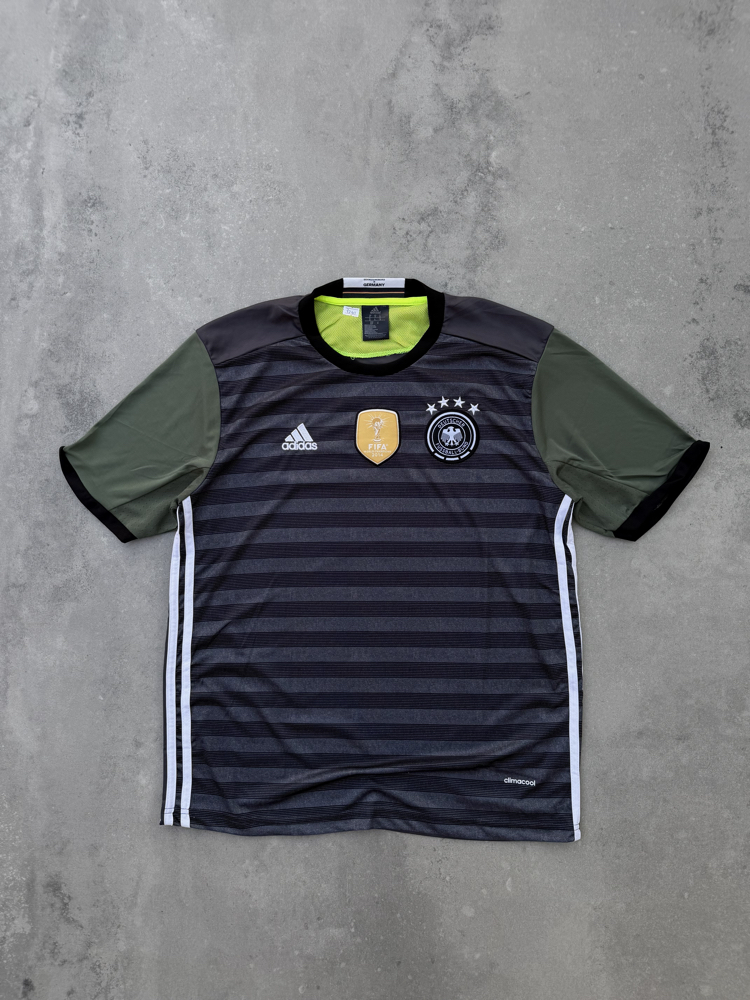 Vintage Adidas Almanya 2016 17 forma