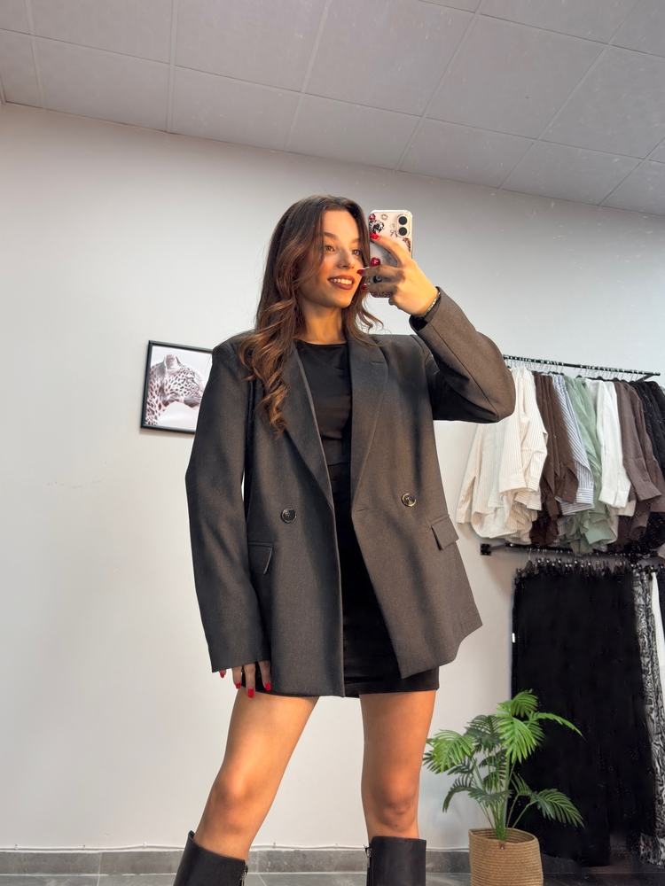 Düğmeli Füme Blazer Ceket