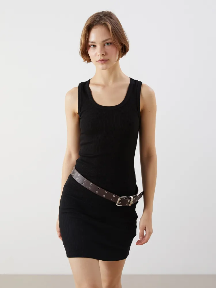 XSIDE Siyah U Yaka Bodycon Elbise