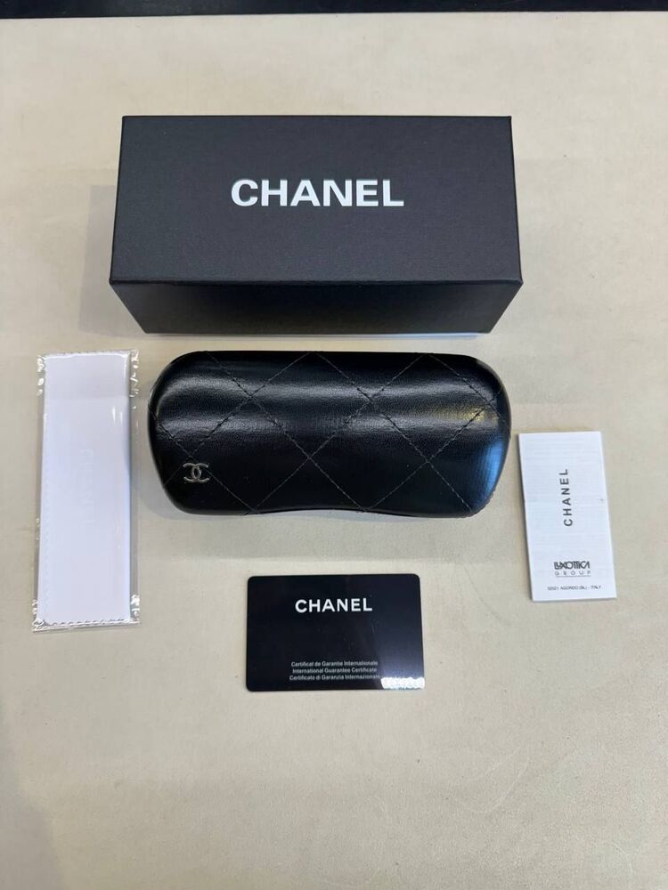 Chanel gözlük kutusu