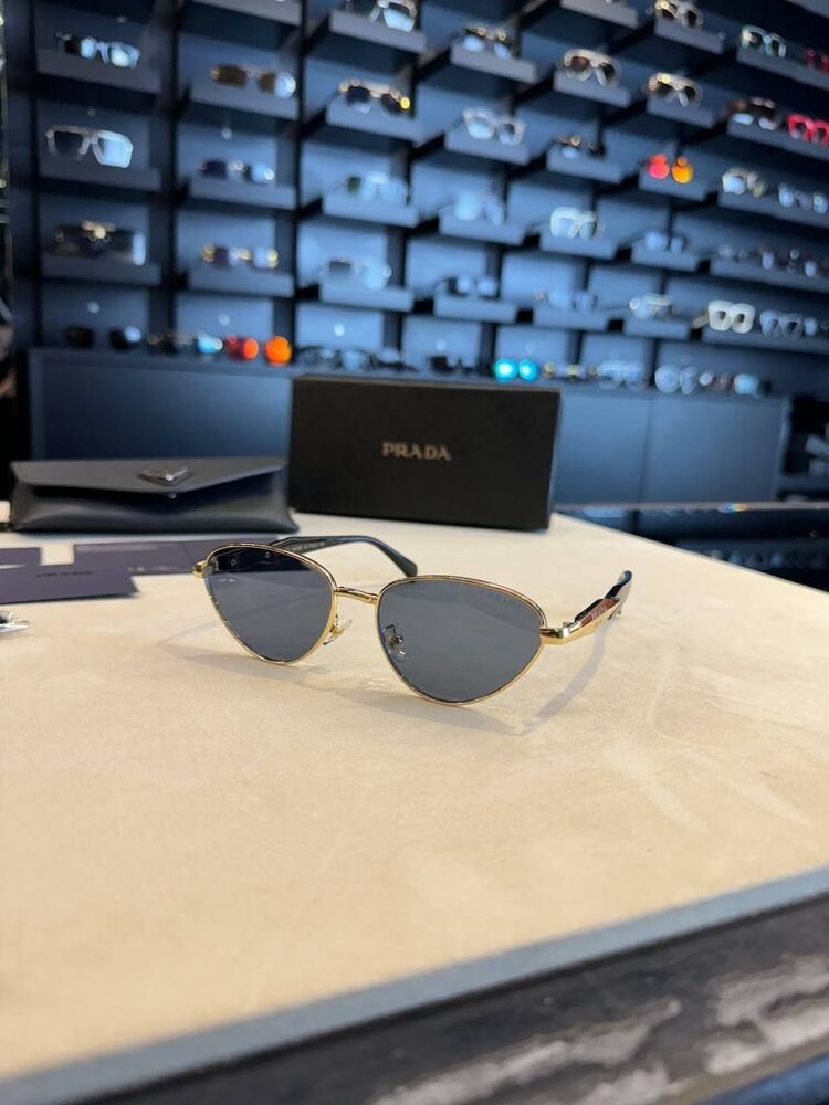 Prada polarize güneş gözlüğü 