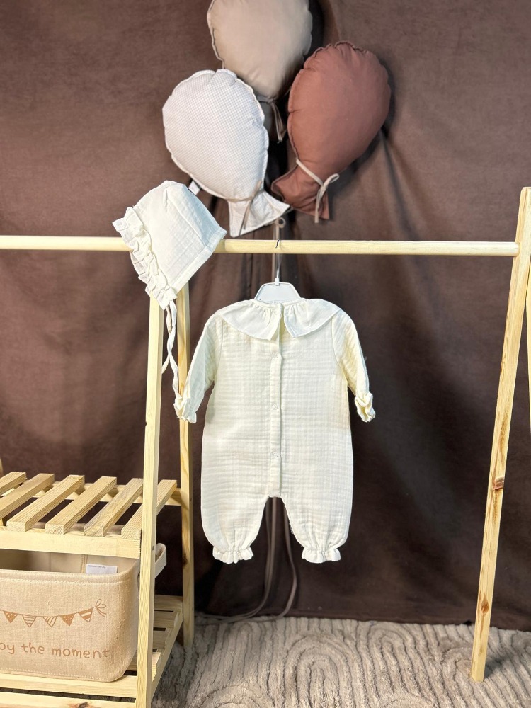 Müslin Fırfırlı Bebe Yaka Tulum ve Bonet