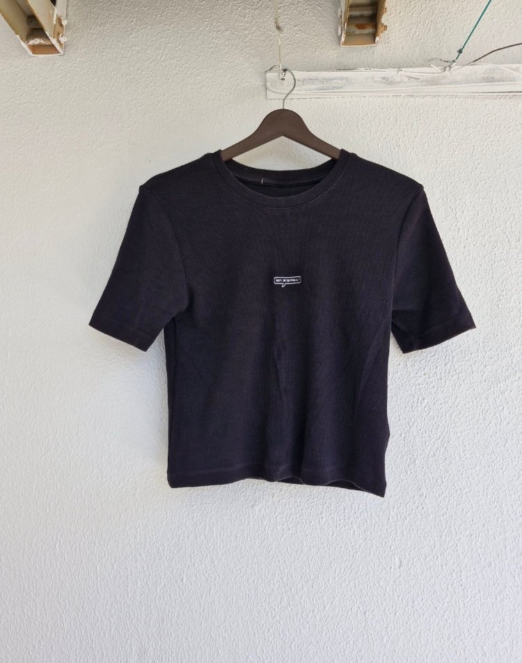 SİYAH CROP