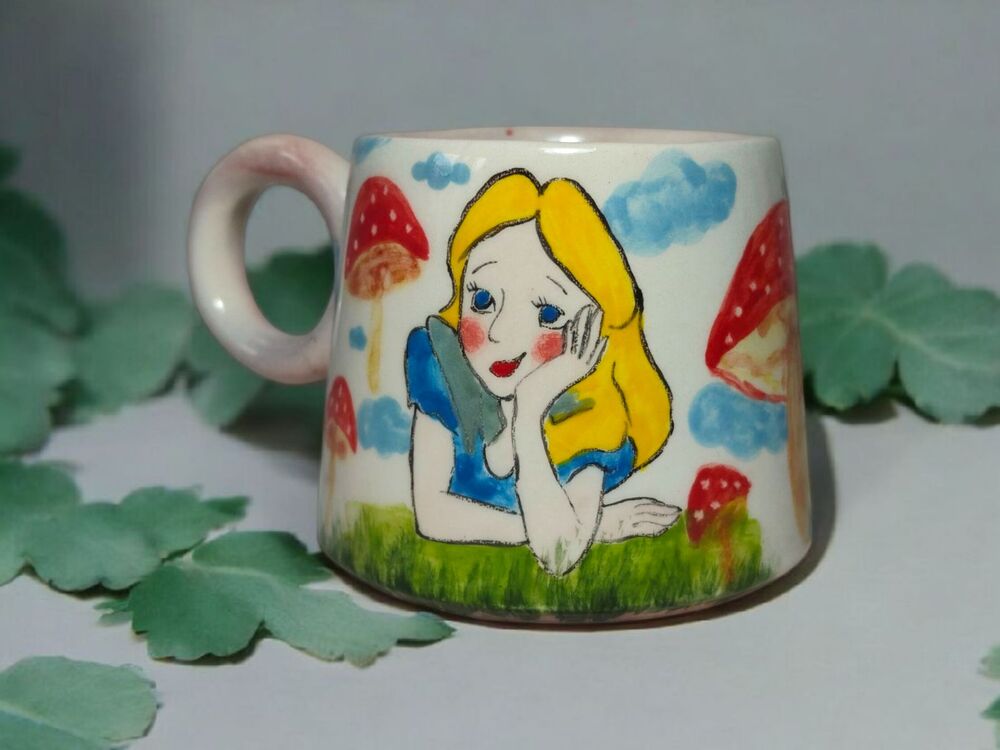 Alice .・✫・゜・。.