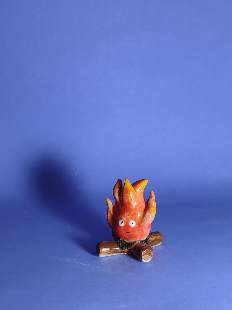 Calcifer .・✫・゜・。.