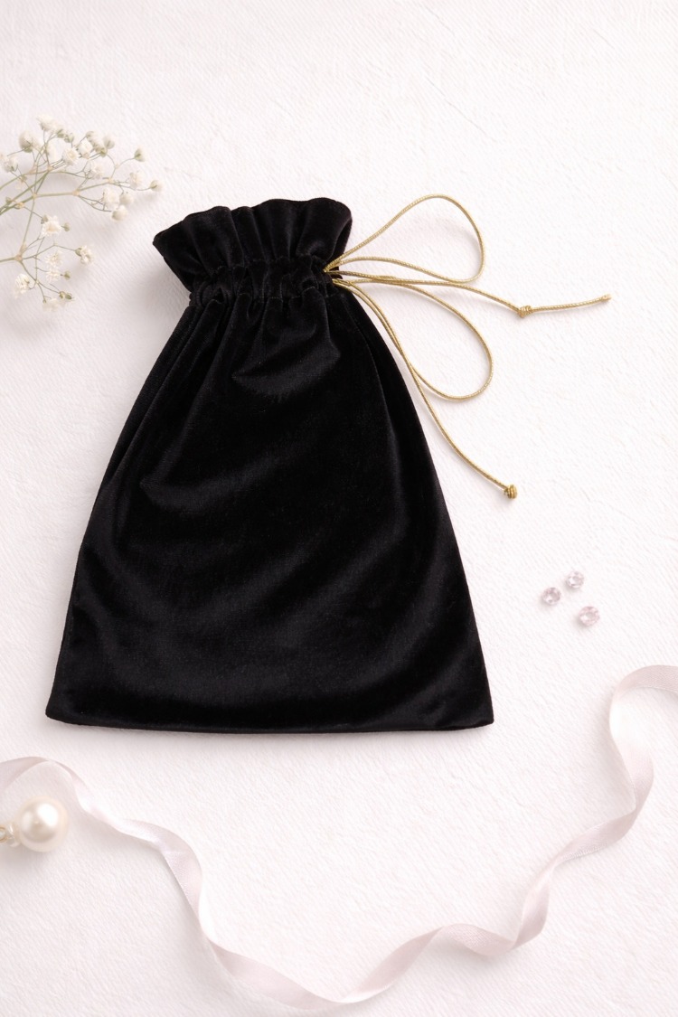 Luxe Velvet Siyah Kadife Kese 20x40 cm  Altın İpli Esnek Polyester Hediye ve Takı Kesesi