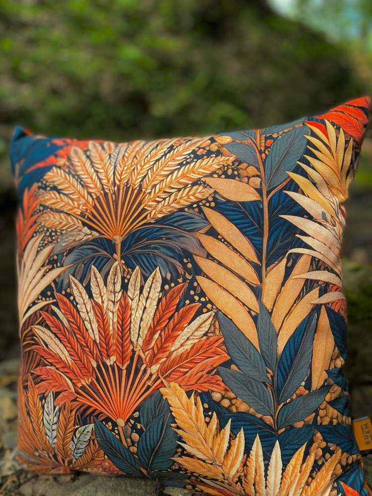 Red Palm 45x45 Kırlent Kılıfı