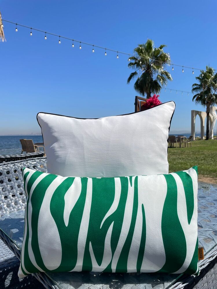 Jungle Breeze 50X30 Dikdörtgen Kırlent Kılıfı – Modern Dekoratif Yastık Kılıfı