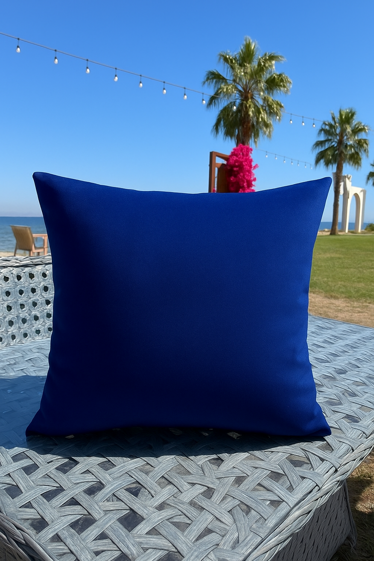 Deep Sapphire 50X50 Kırlent Kılıfı – Düz Renk, Modern Dekoratif Yastık Kılıfı