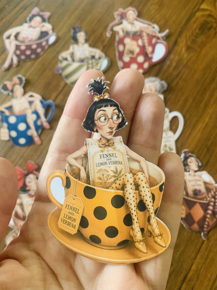Whimsy Teacup Dolls Die-Cut Seti