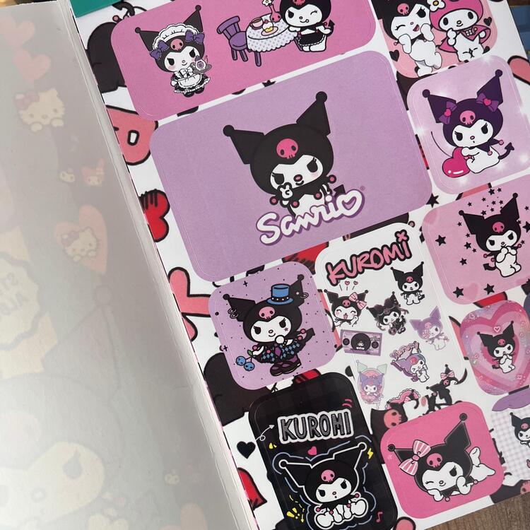 Hello Kitty & Kuromi Sticker Defteri