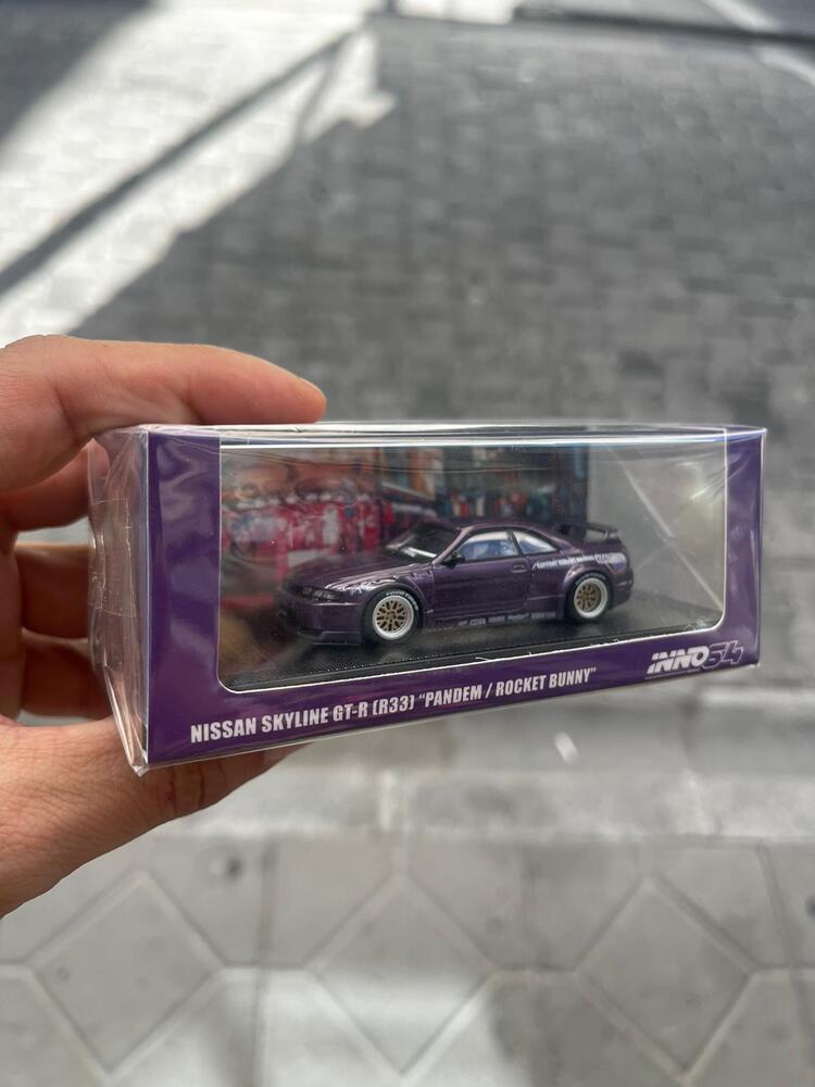 Inno64 Nissan Skyline GT-R (R33) Pandem/Rocket Bunny Pleksi Kutu
