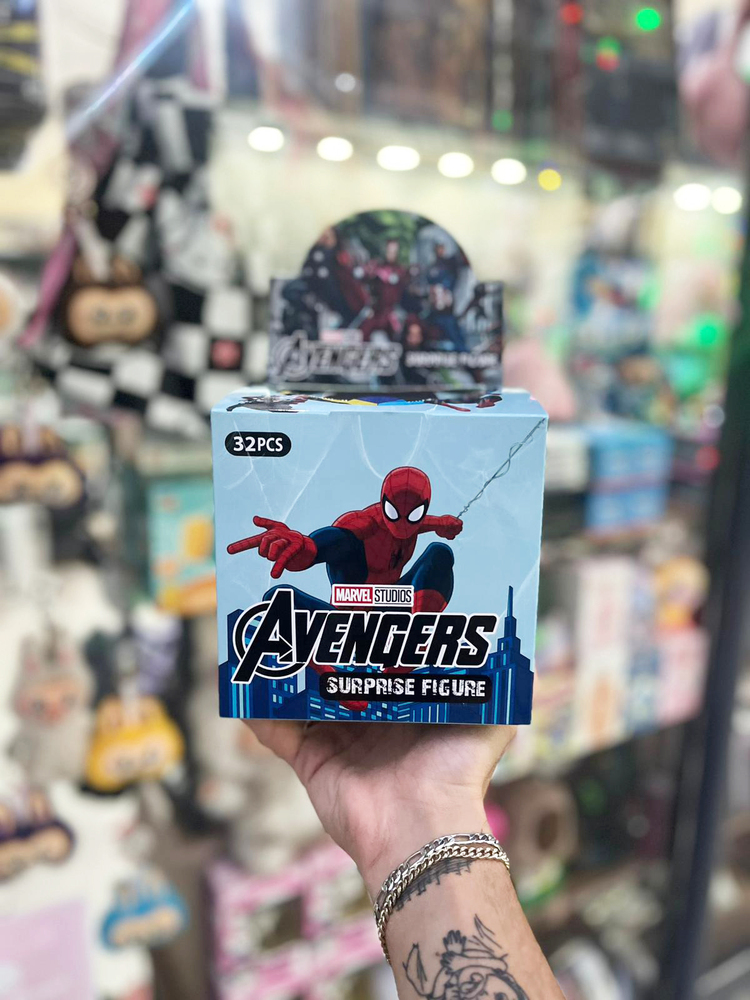 Avengers Sürpriz Figür (1 ad.)