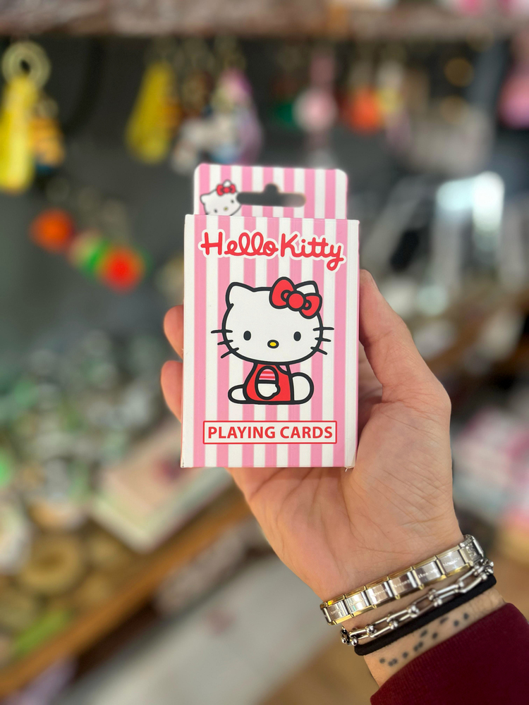 Hello Kitty İskambil Kağıdı