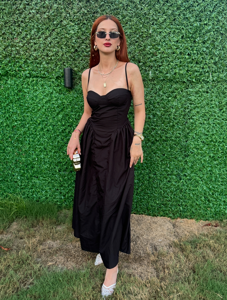 Siyah elbise