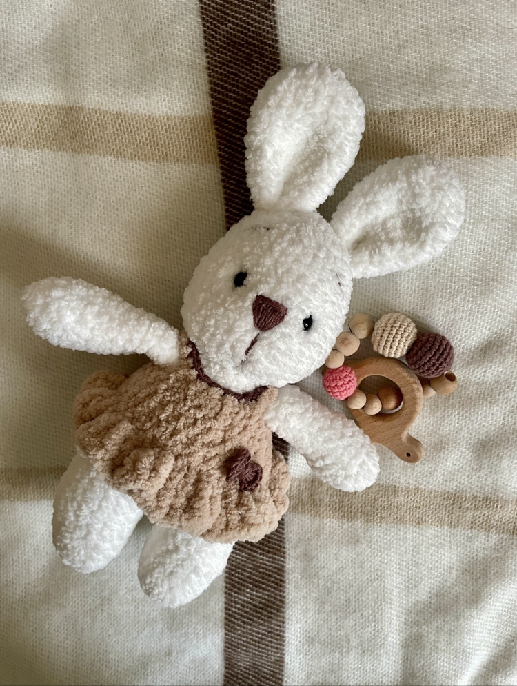 Amigurumi pofuduk uyku arkadaşı tavşan