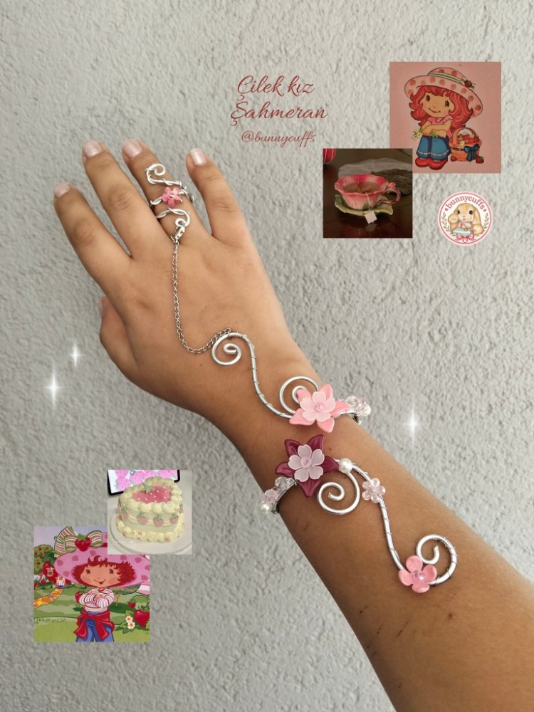 Çilek kız şahmeran ♡︎