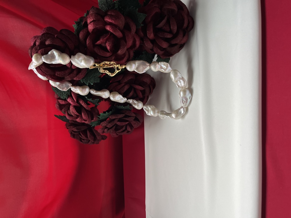 3A+ Fireball Baroque Necklace