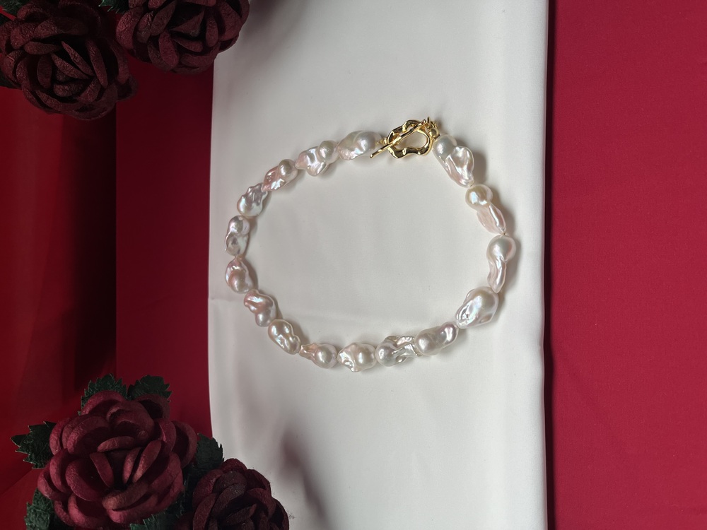 3A+ Fireball Baroque Necklace