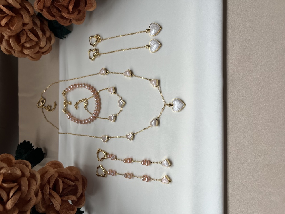 The Symphony Of Enamelled Hearts Bracelet