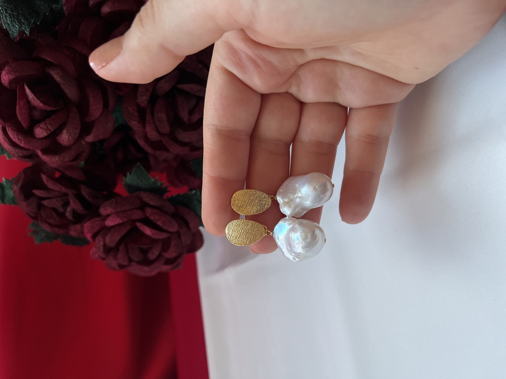 3A+ Fireball Baroque Earrings