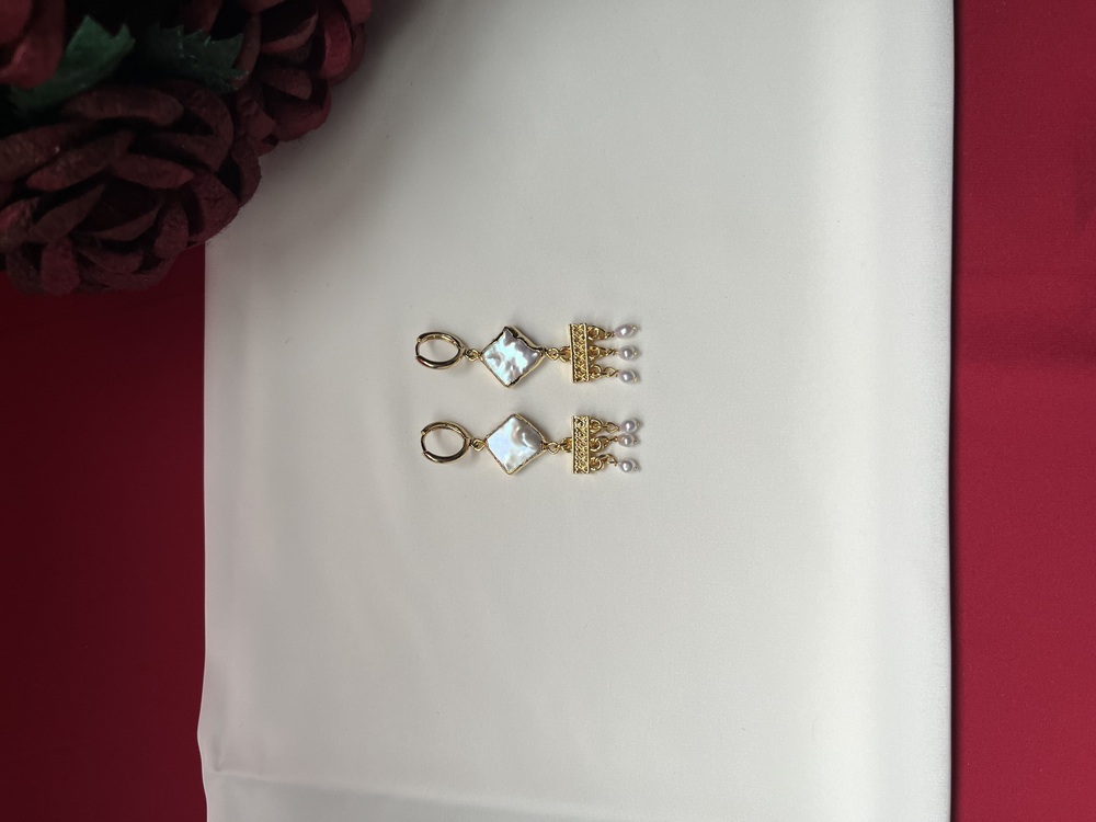 Three Falling Kisses Earrings