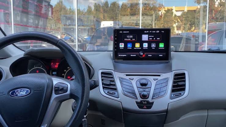 FORD FİESTA OEM MULTİMEDYA 