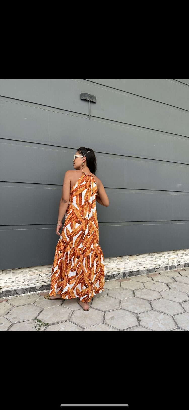 Halter yaka elbise
