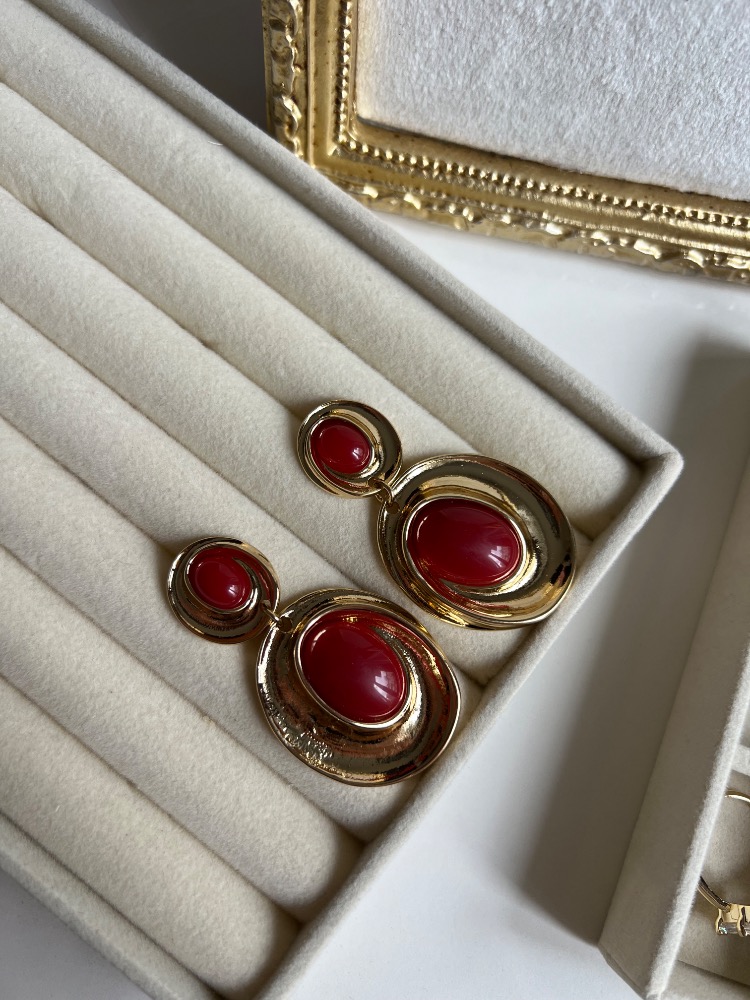 Gold Bordo Detaylı Vintage Küpe