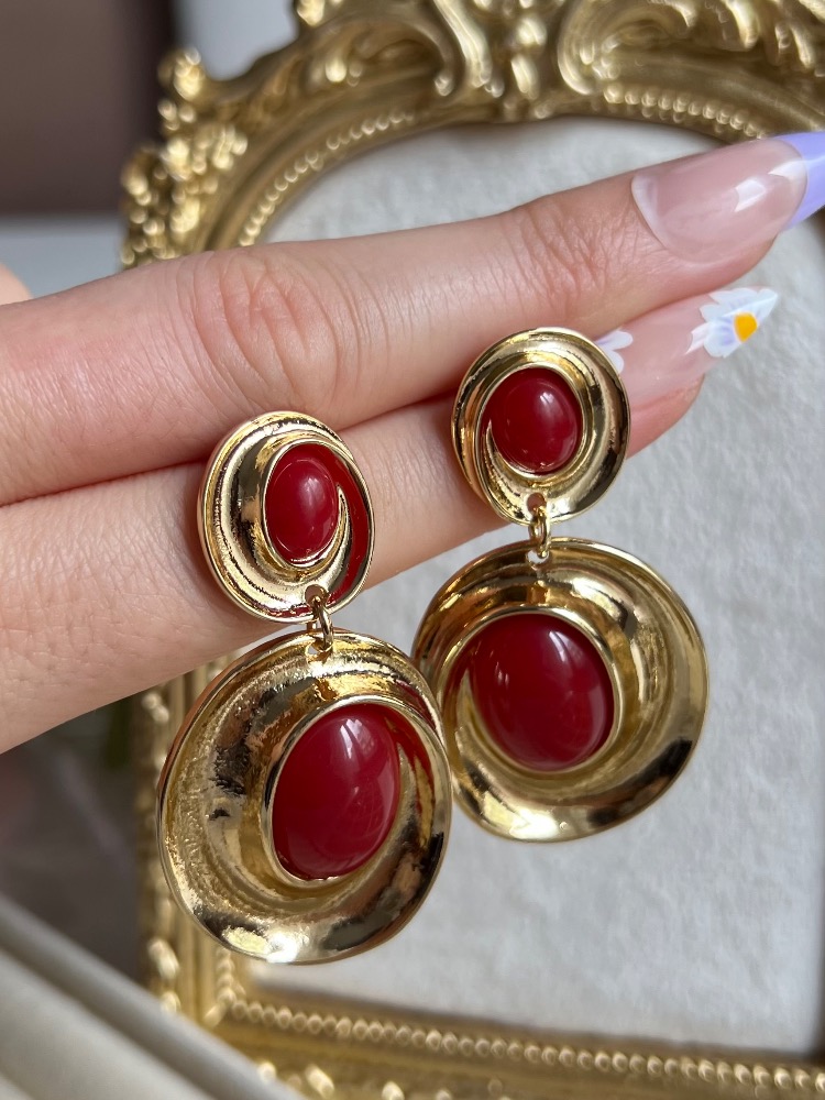 Gold Bordo Detaylı Vintage Küpe