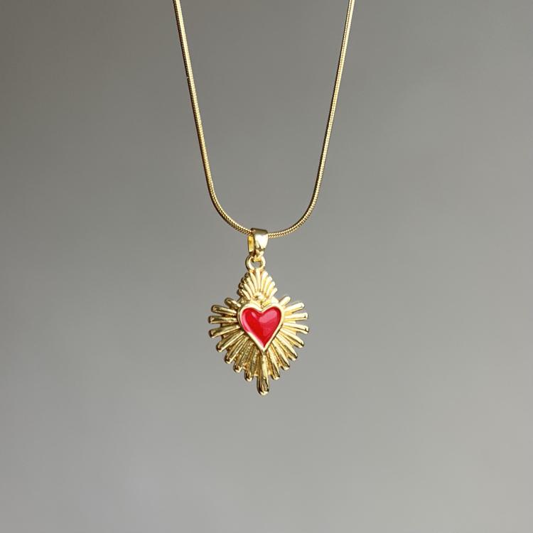 Çelik Gold Sacred Heart Kolye