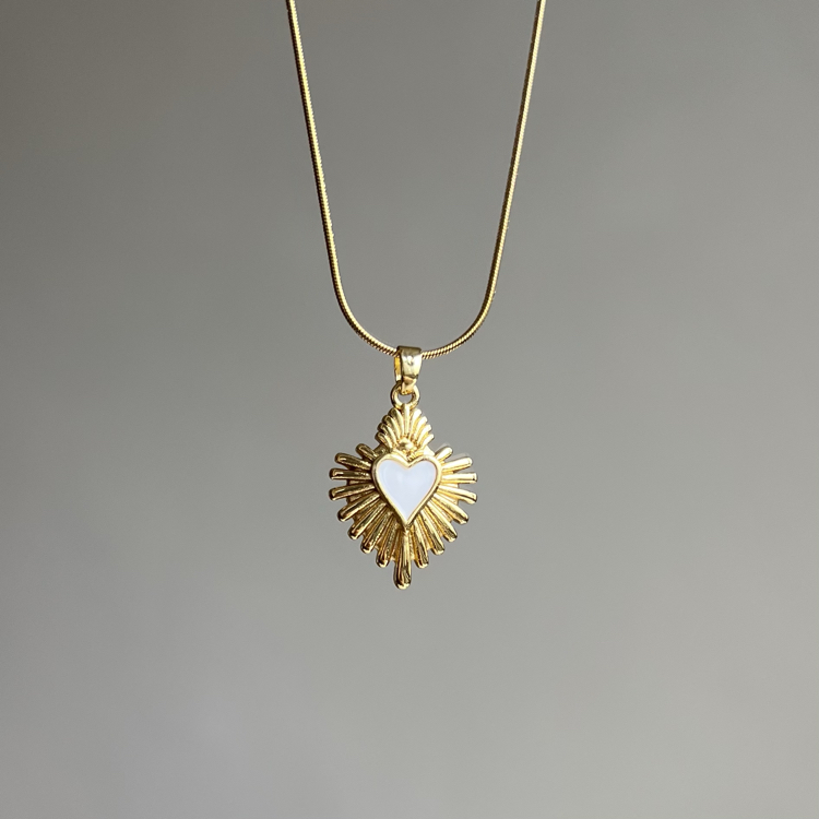 Çelik Gold Sacred Heart Kolye