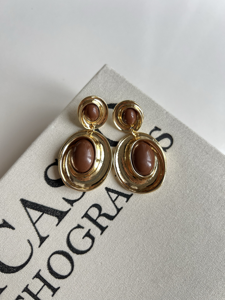 Gold Kahverengi Detaylı Vintage Küpe