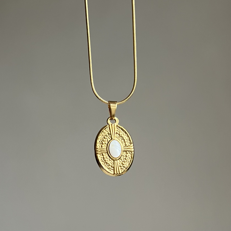 Gold Vintage Kolye