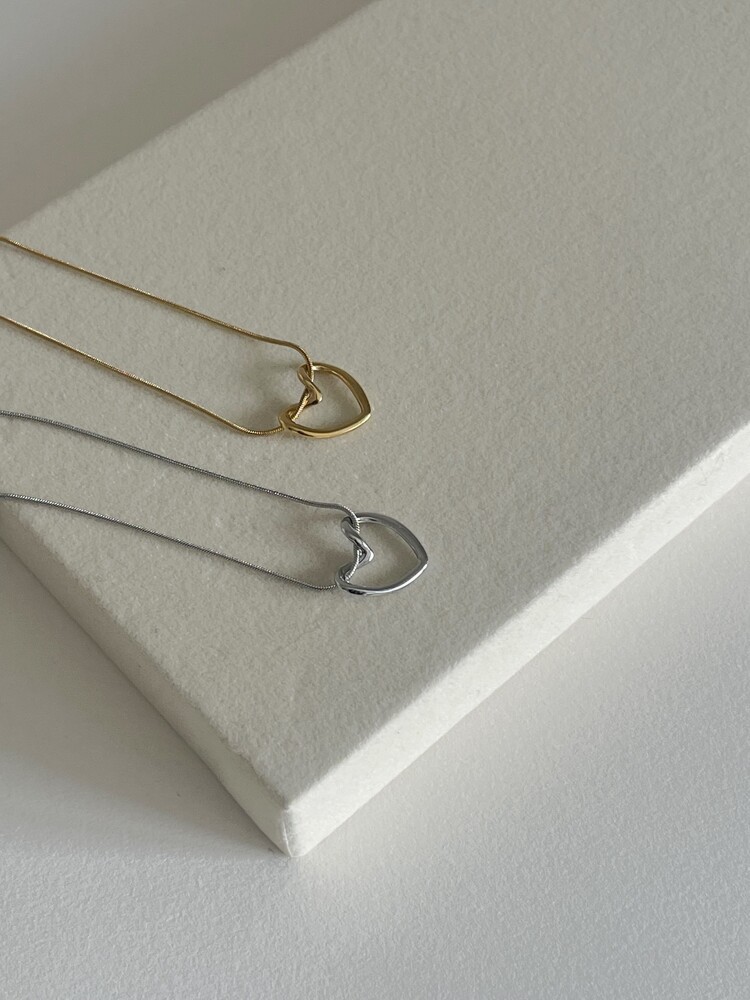 Minimal Kalpli Gold Çelik Kolye