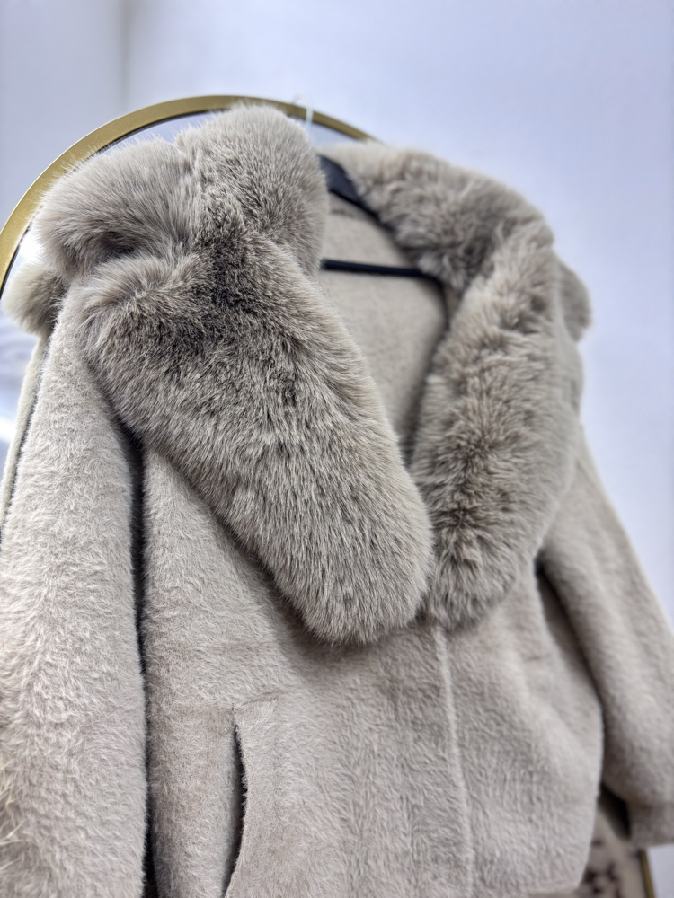 Angora kürklü hırka