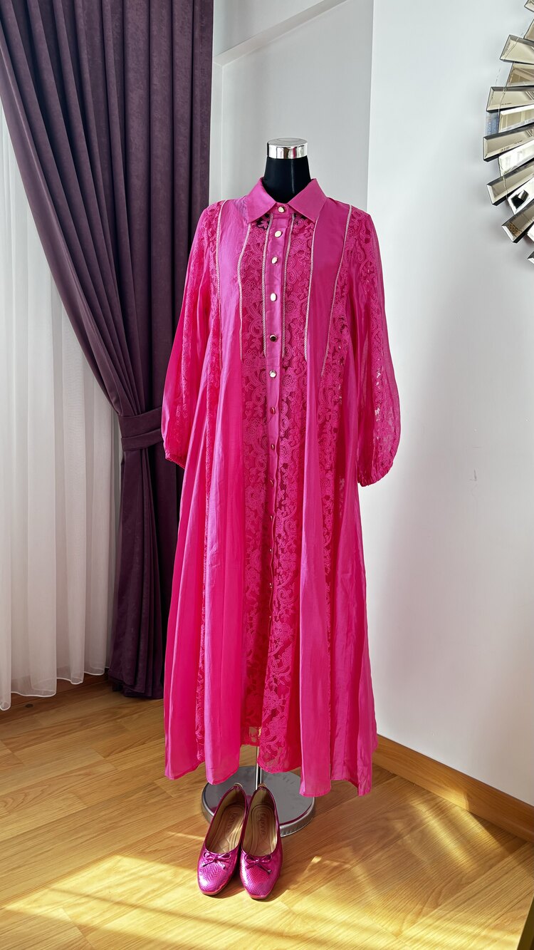 Pink dress