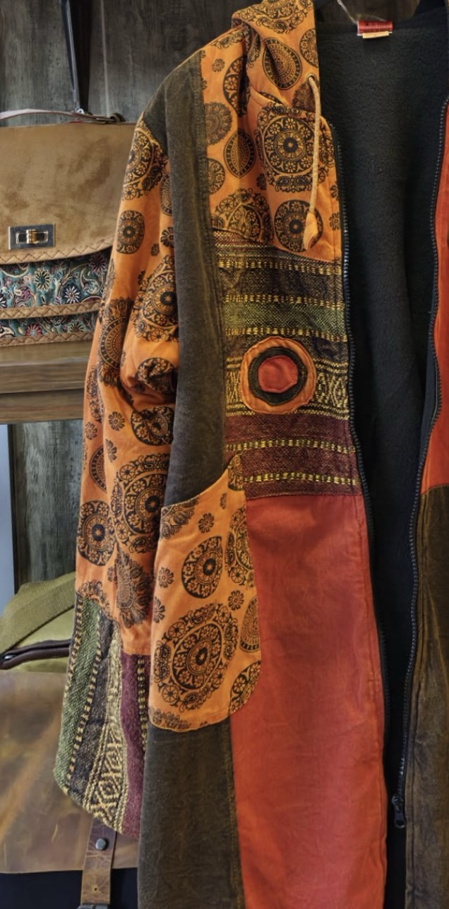 Nepal tasarım kaban