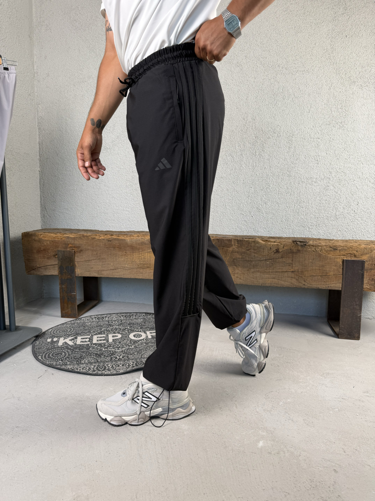 Adidas Essentials Oversized Pants Black/Black