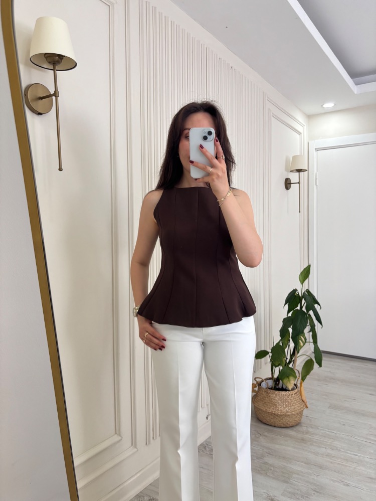 Peplum kesim bluz kahve