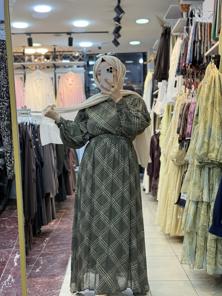 Ekose şifon elbise