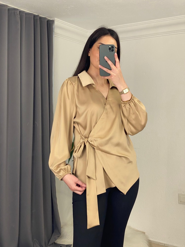 marka model yandan bağlamalı bluz (vizon)