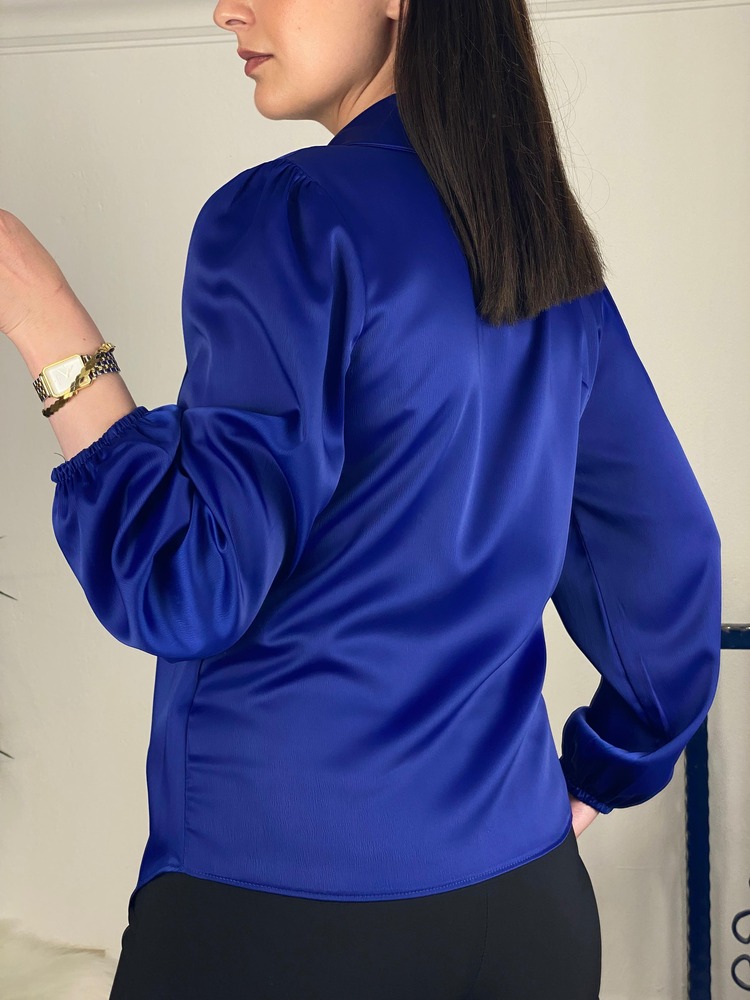 marka model yandan bağlamalı bluz (saks)