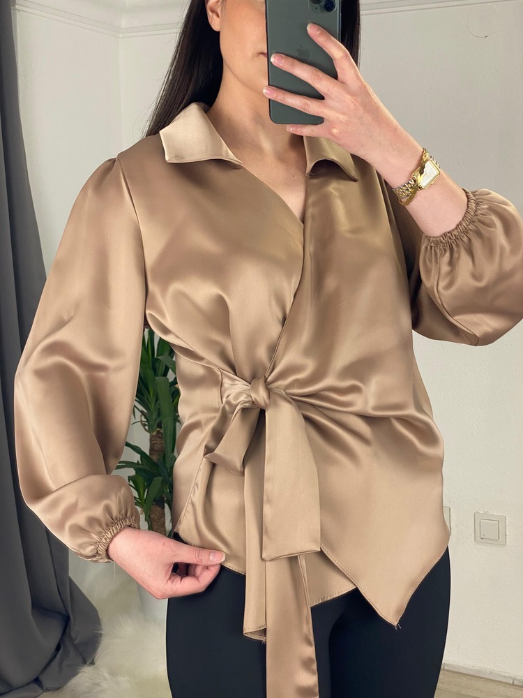 marka model yandan bağlamalı bluz (sütlü kahve)