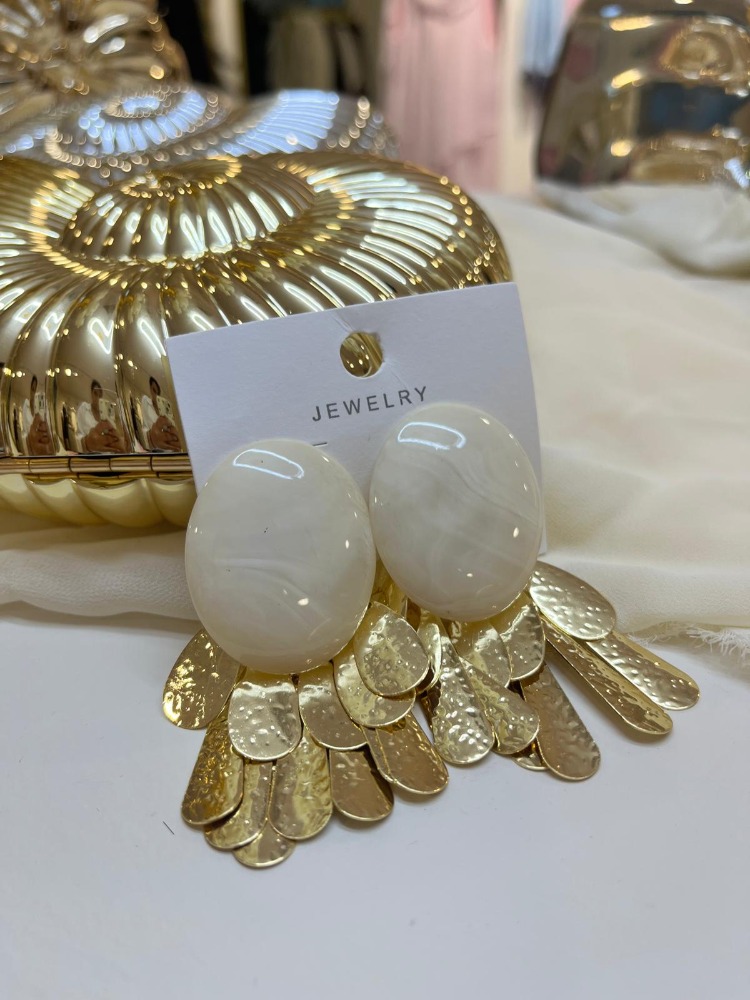 Tasarım küpe