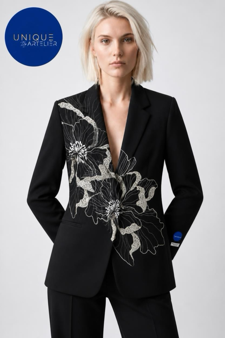 Unique | Flowered 