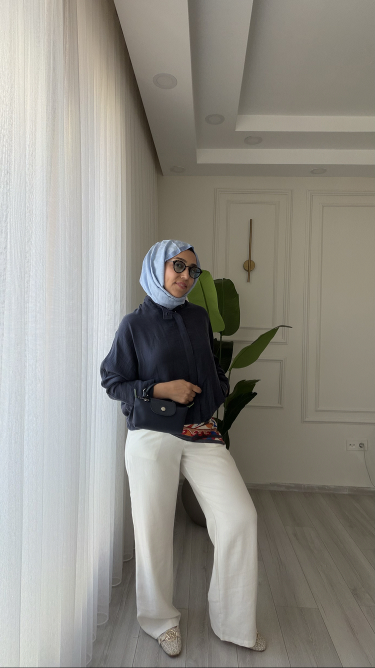 White trousers