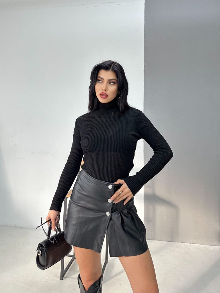 Hafif transparan boğazlı body full esnek