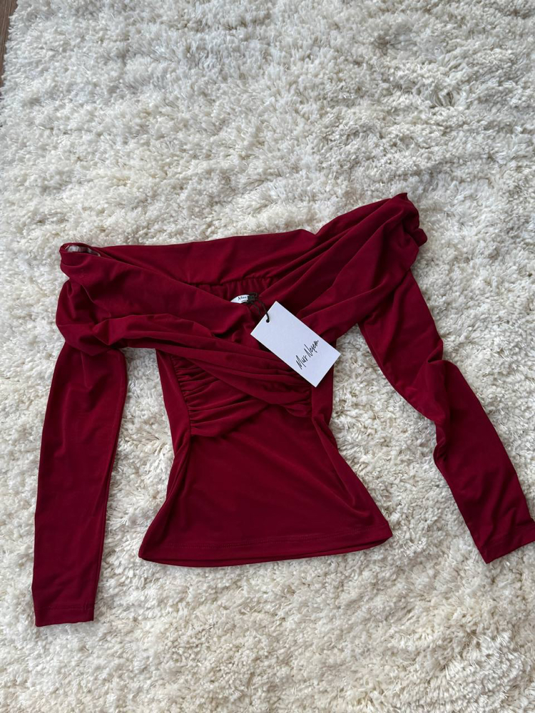 Bordo Çapraz omuz detaylı bluz