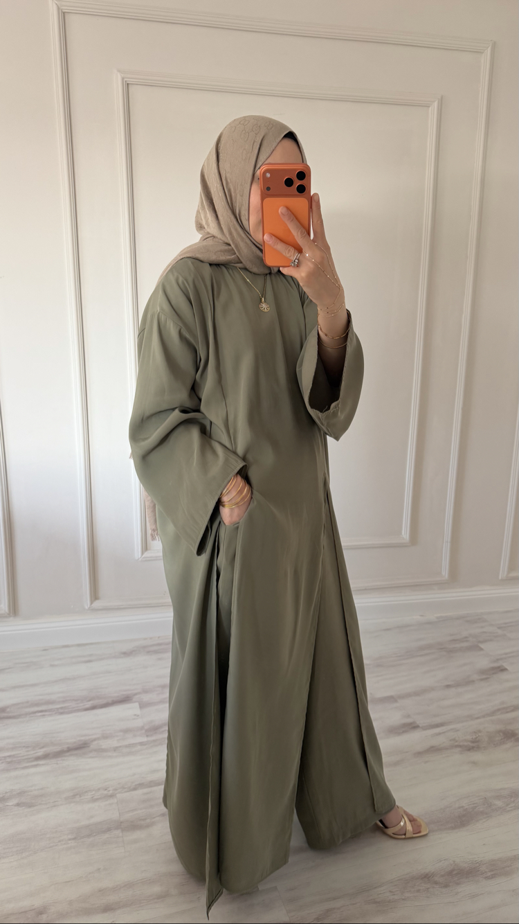 Neva İkili Takım (ÇağlaYeşili)